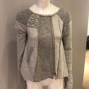 Burning torch cardigan size P